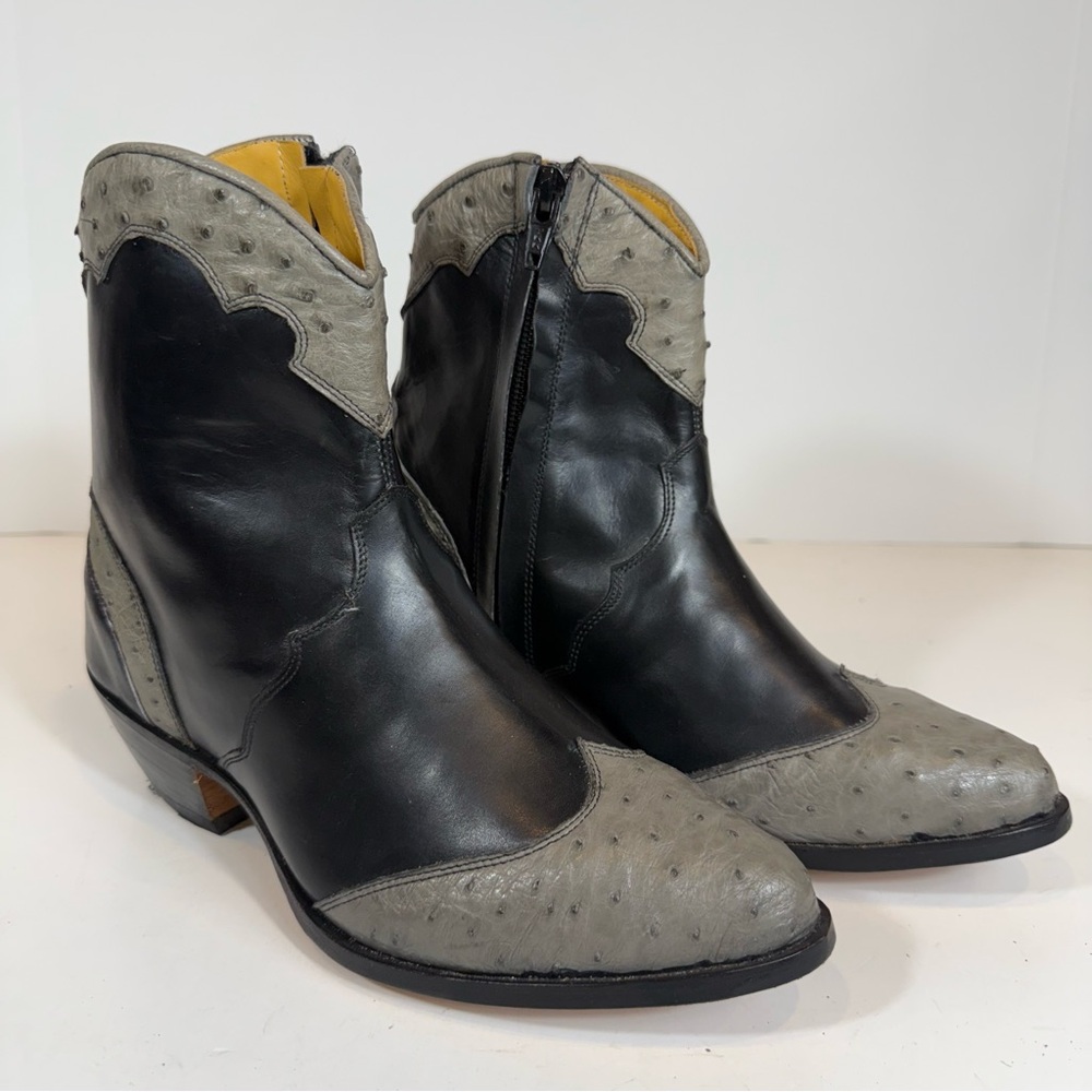 Der Dau Black Leather and Gray Ostrich Skin WesternHeeled Cowboy Boots US 8.5